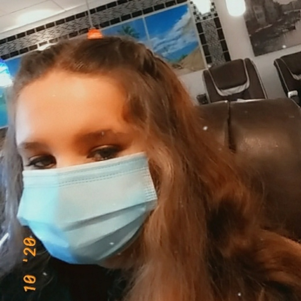 Meet your Posher, Stephanie